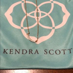 Kendra Scott Whitlee Pendant Necklace in Rose Gold